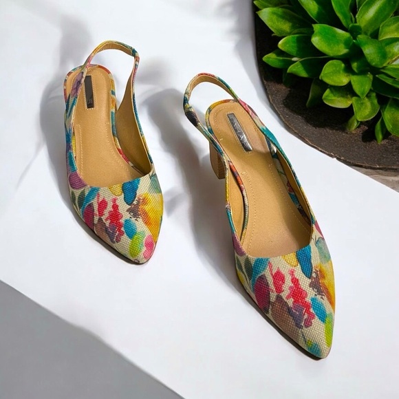 TAHARI SHOES SLINGBACK FLORAL COLORFUL POINTED TOE WOODEN HEEL SIZE 8.5 - Picture 1 of 13